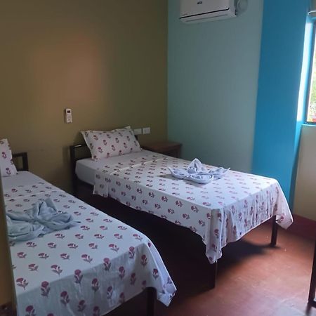 אל נידו Hotel Ashoka מראה חיצוני תמונה