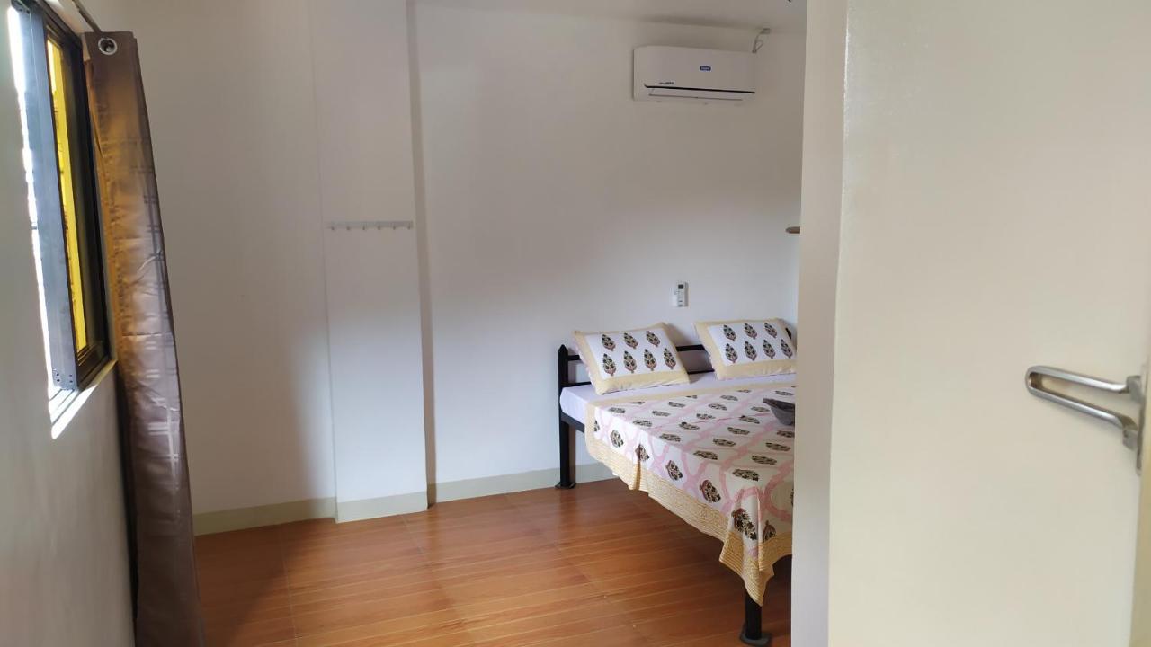 אל נידו Hotel Ashoka מראה חיצוני תמונה